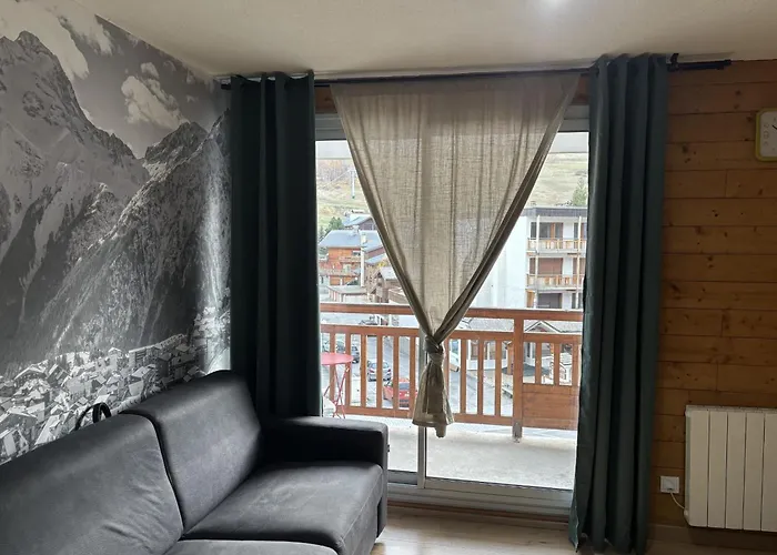 With Mountain View Balcony Les Deux Alpes