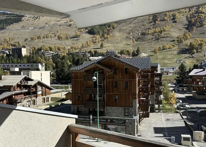 Daire With Mountain View Balcony